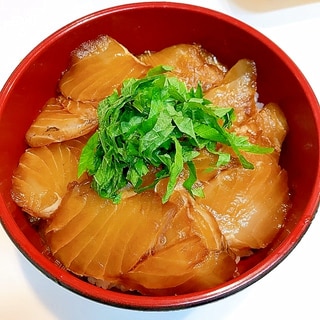 風味抜群♪むつのごま油漬け丼